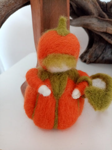 Needlefelted figurine : Pumpkin