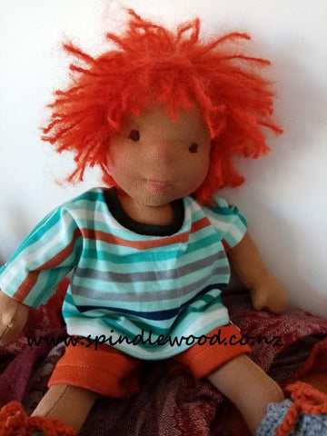 Dollmaking fabric. ( de witte engel)